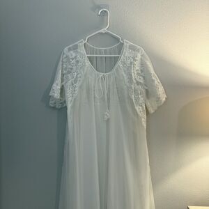 VTG Shadowline Peignoir Set Bridal Medium White Gown Nylon Double Chiffon Pearls